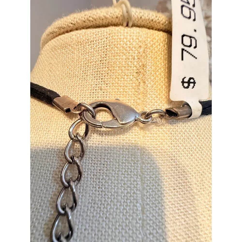 Vintage NOS Macys Black White Pendant Necklace 18”+4”